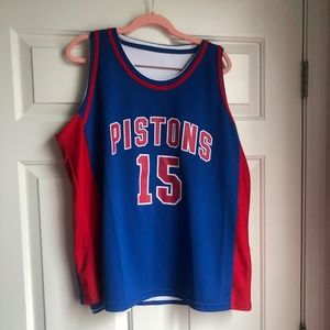 Reversible Detroit Pistons Jersey